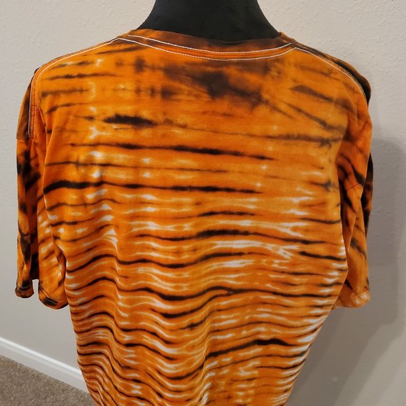 Tie dye boho style unisex T shirt size XL. 100% soft cotton. - Picture 5 of 9